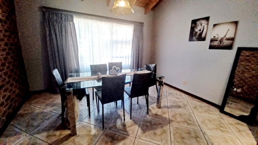 4 Bedroom Property for Sale in Groenvlei Sh Free State